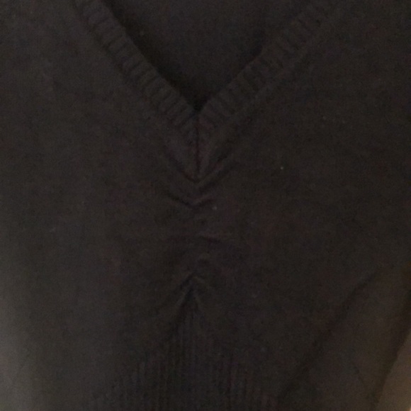 Black knit top with satin accent size medium - Picture 3 of 4